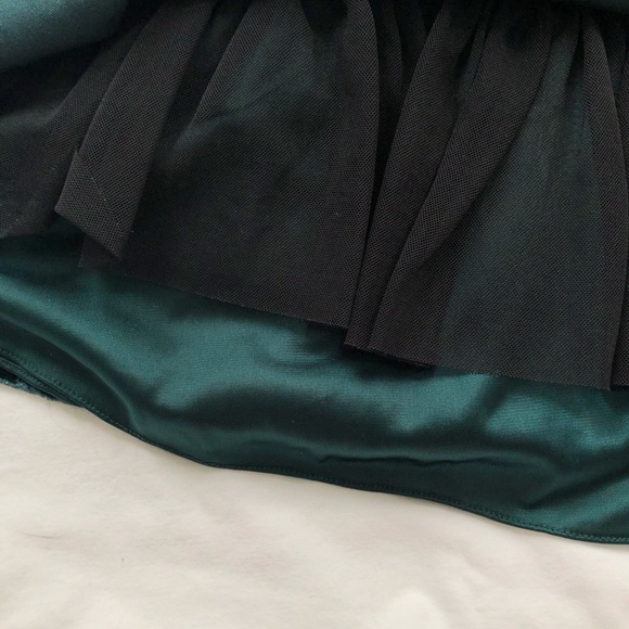 Velvet Dress - Picture 4 of 7